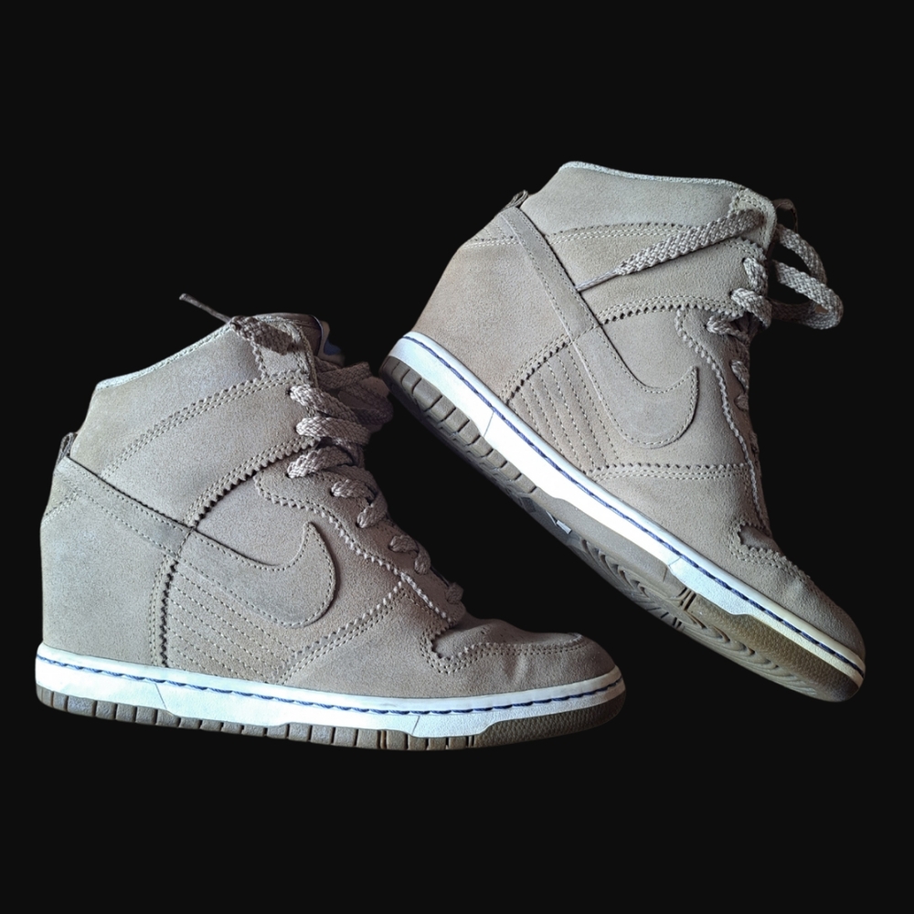 NIKE Dunk Tan Hidden Wedge Sneakers 9 US